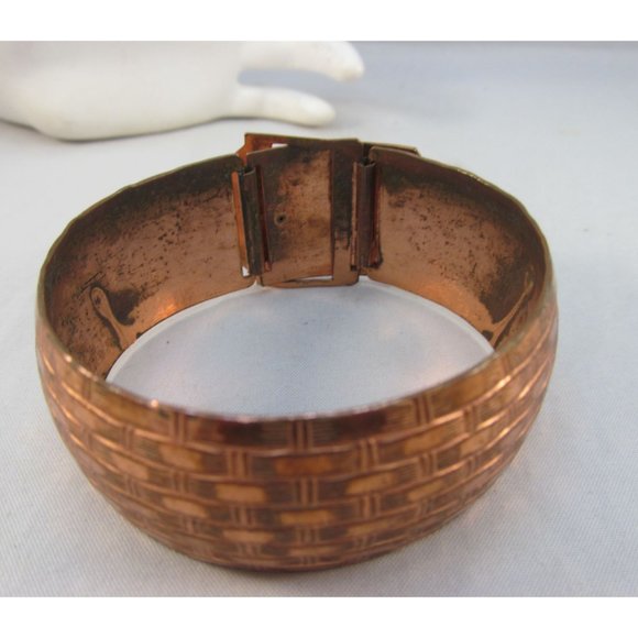Vintage Wide Copper Belt Buckle Bangle Bracelet - Picture 3 of 12